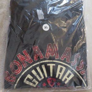 NEW sealed in package GUITAR SAFARI XL Tee Shirt